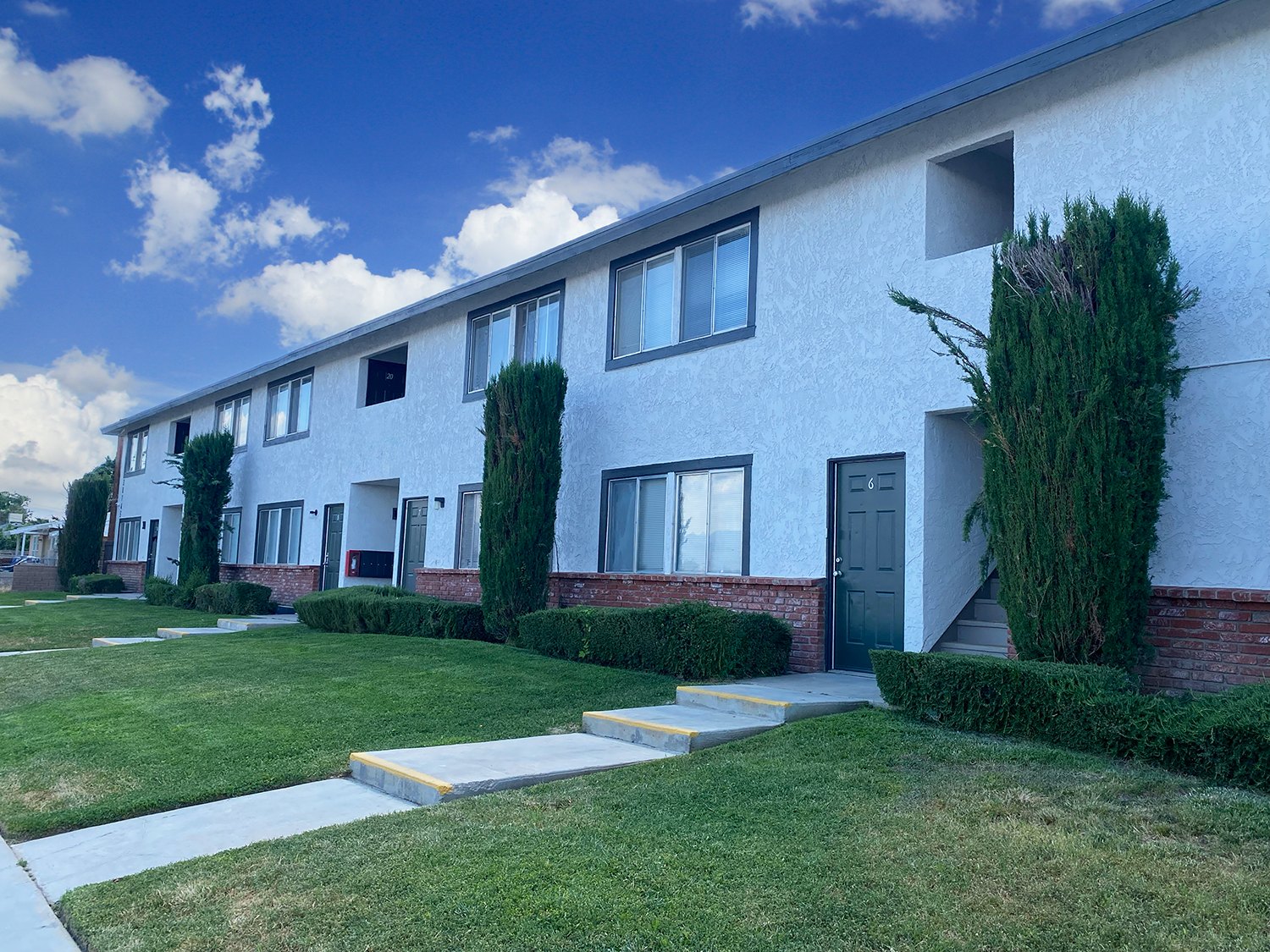 Vista Del Sol Apartments